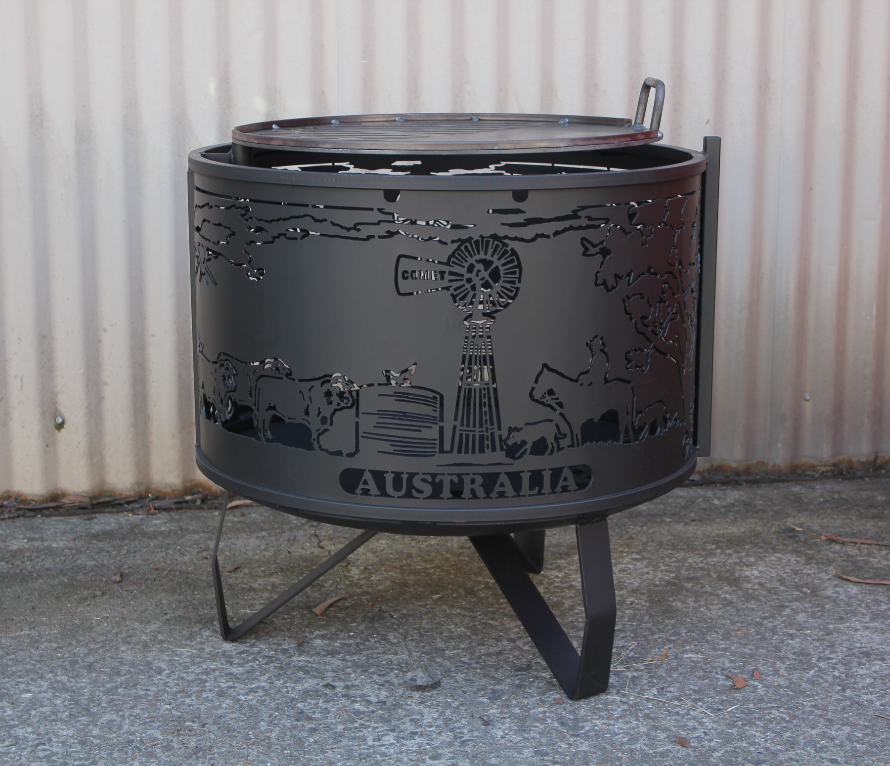 60 cm D x 65 cm H Australiana Fire Pit Metal IN
